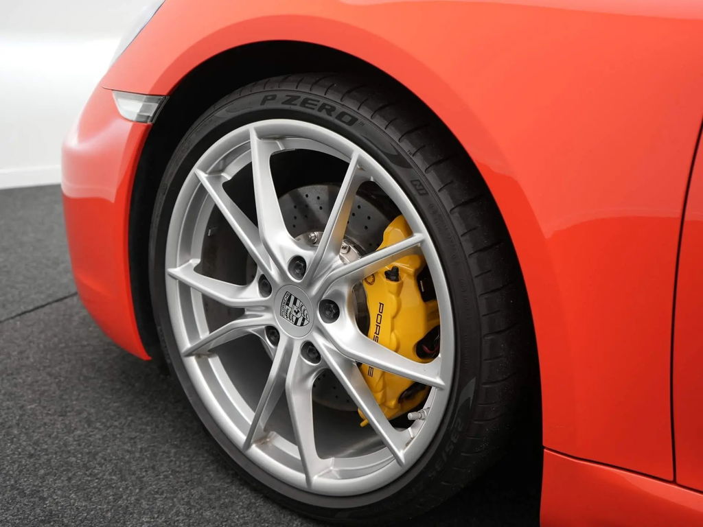 Porsche 718 Boxster S