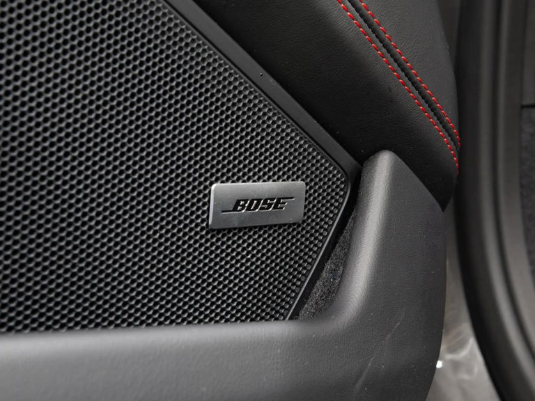 Porsche 992 Carrera 4 GTS