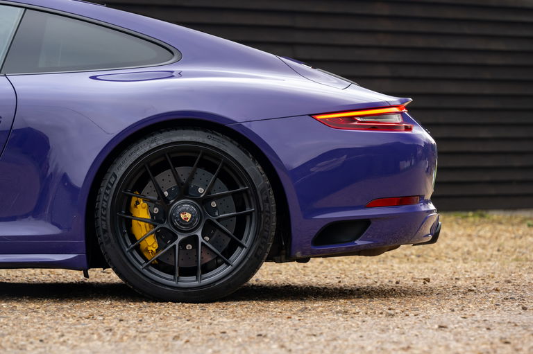 Porsche 991.2 Carrera 4 GTS