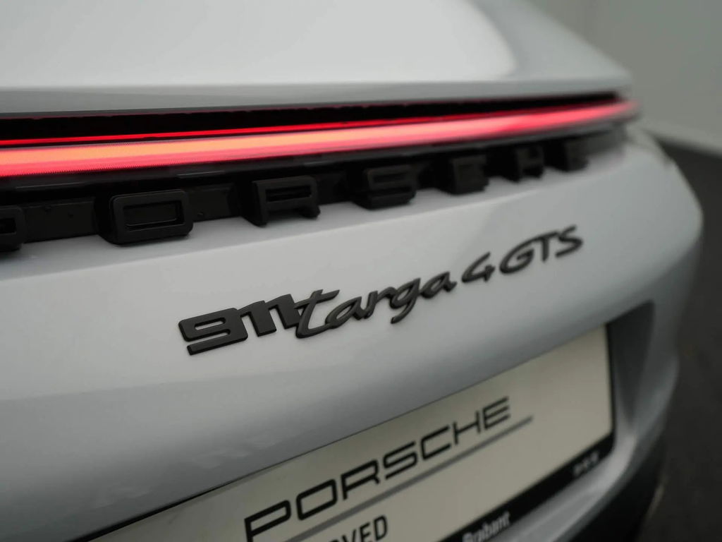Porsche 992 Targa 4 GTS