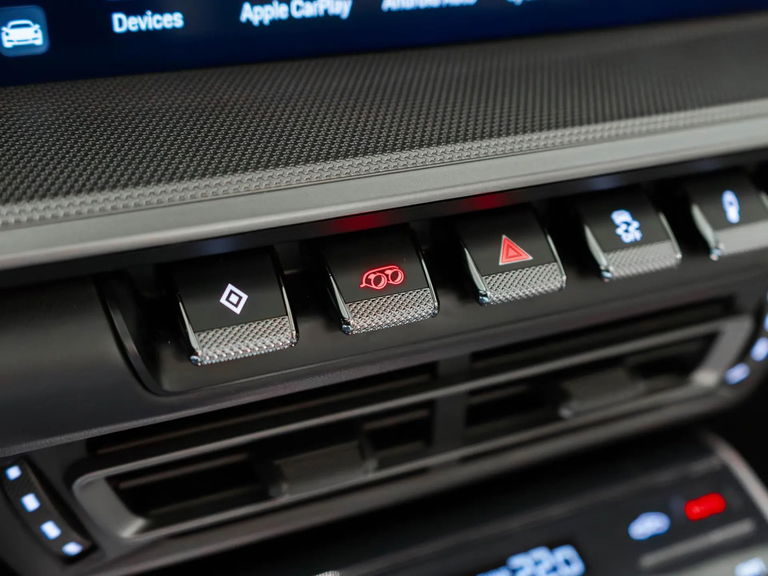 Porsche 992 Carrera 4S