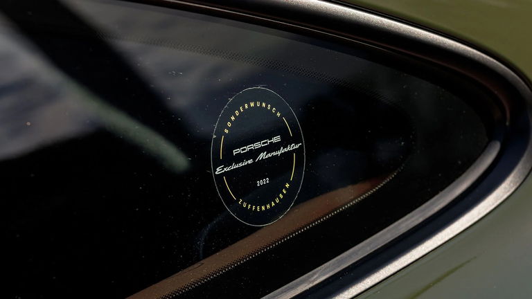 Porsche 992 GT3 Touring