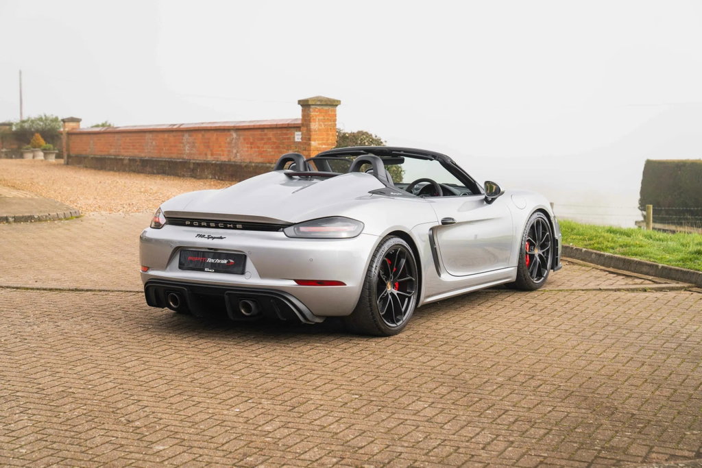 Porsche 718 Spyder