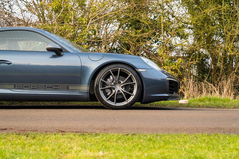 Porsche 991.2 Carrera T