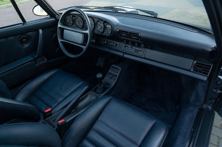 Porsche 964 Carrera 2