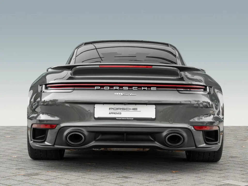 Porsche 992 Turbo