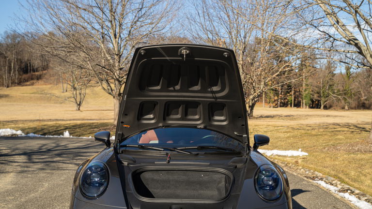 Porsche 992 Sport Classic