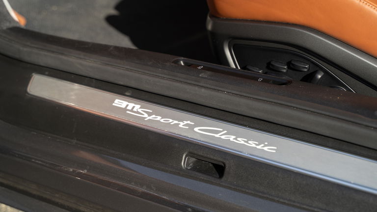 Porsche 992 Sport Classic