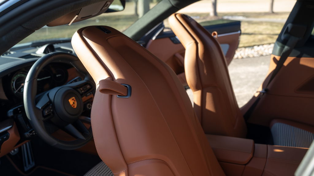 Porsche 992 Sport Classic