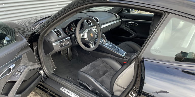 Porsche 981 Cayman GTS