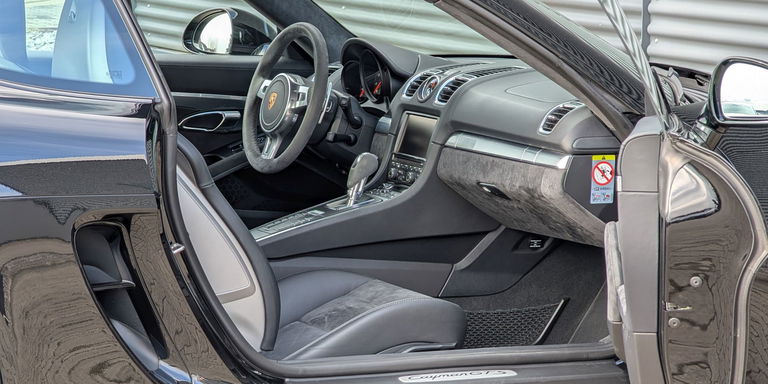 Porsche 981 Cayman GTS