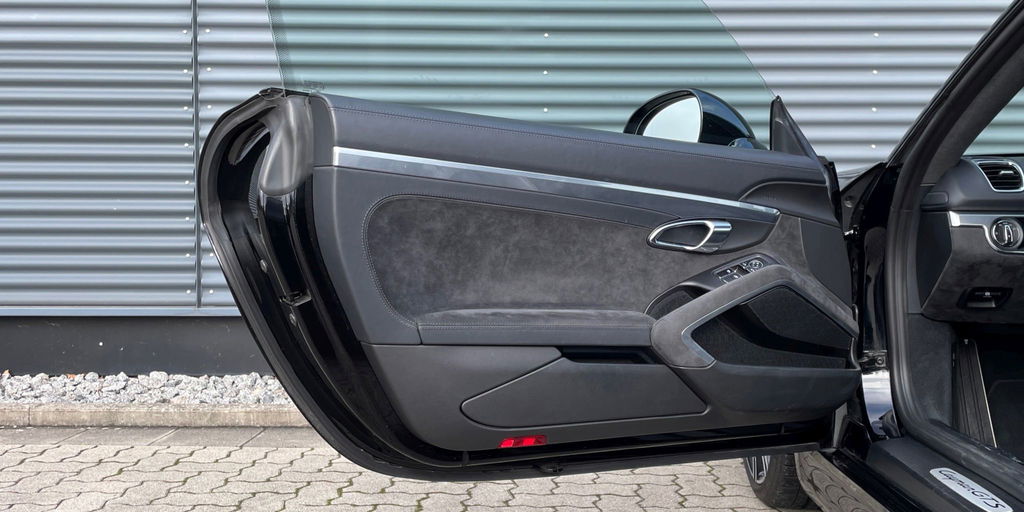 Porsche 981 Cayman GTS