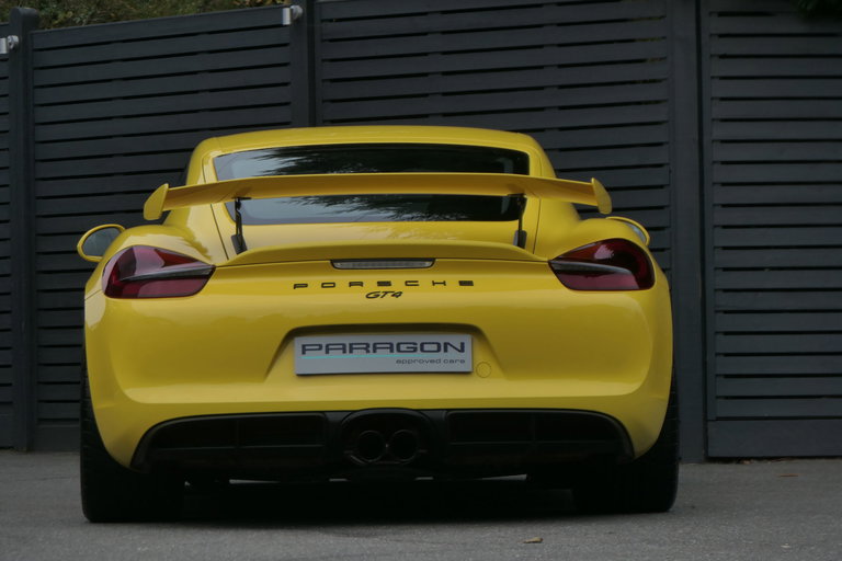 Porsche 981 Cayman GT4
