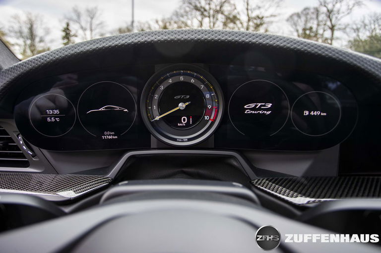 Porsche 992 GT3 Touring