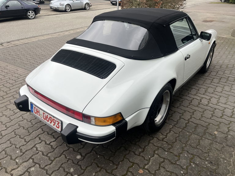 Porsche 911 Carrera 3.2