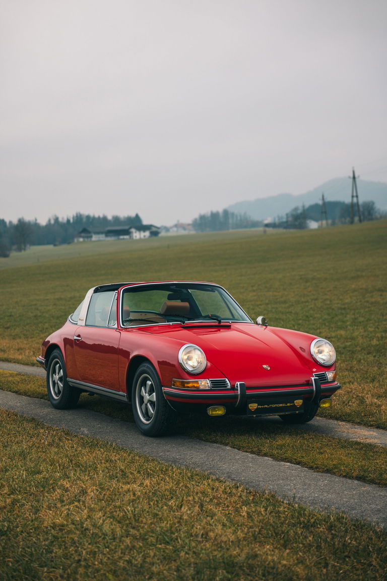 Porsche 911 S (F-Modell)