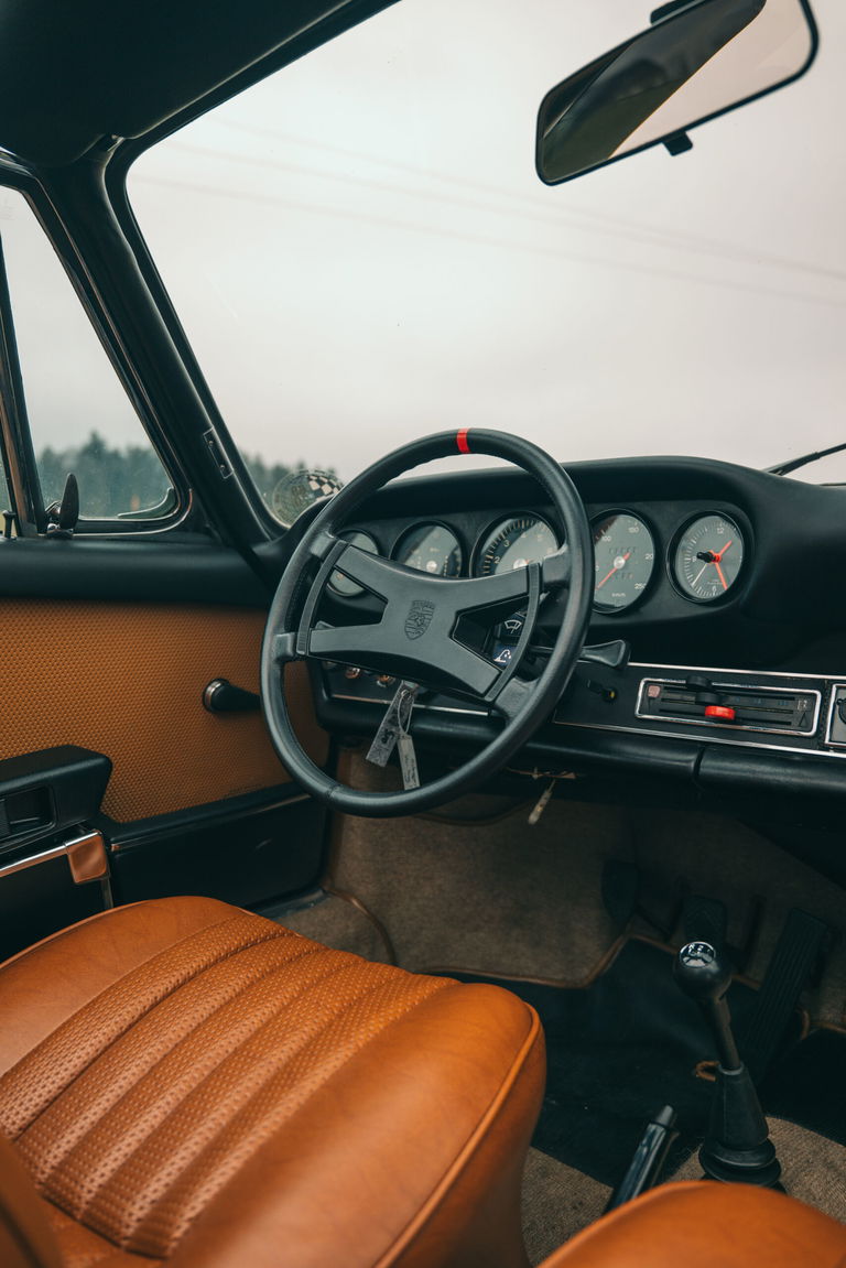 Porsche 911 S (F-Modell)