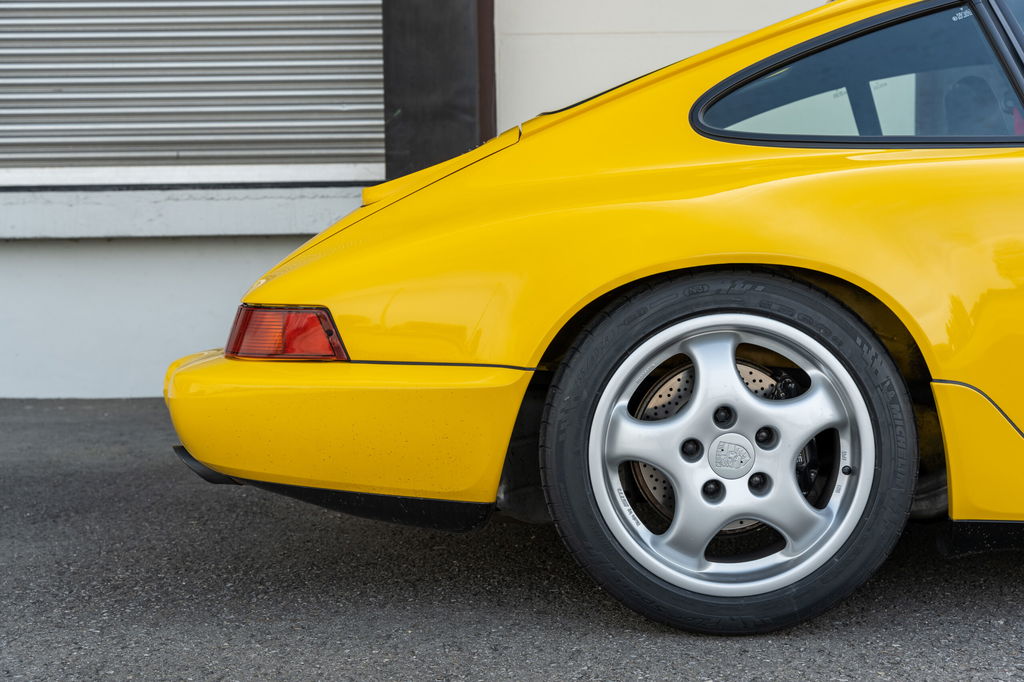 Porsche 964 Carrera RS