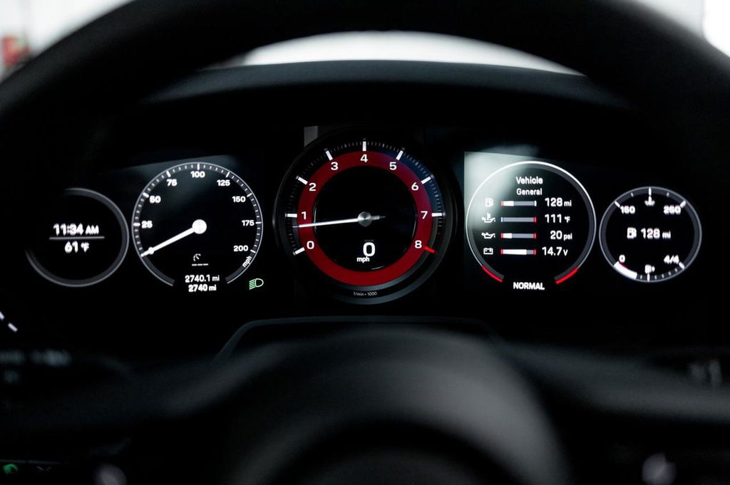 Porsche 992 Carrera T