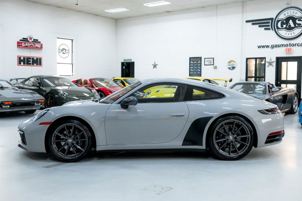 Porsche 992 Carrera T