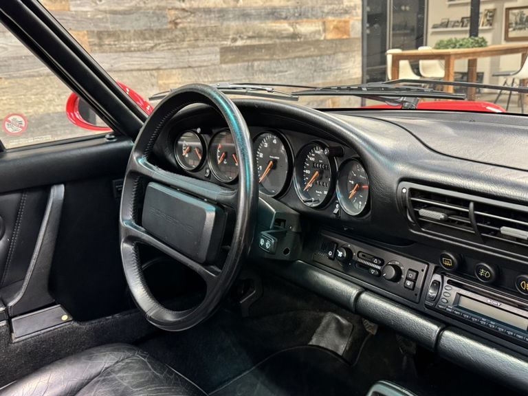 Porsche 964 Carrera 4