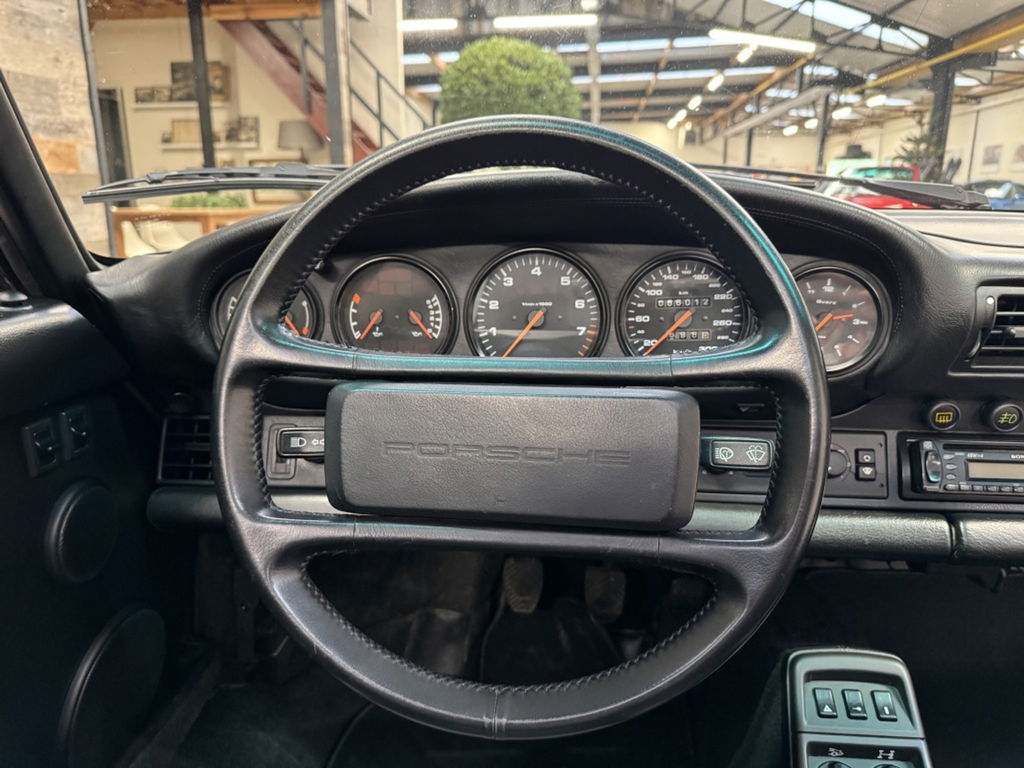 Porsche 964 Carrera 4