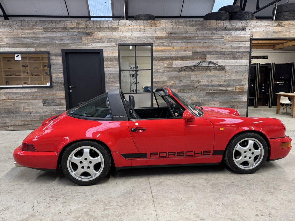 Porsche 964 Carrera 4