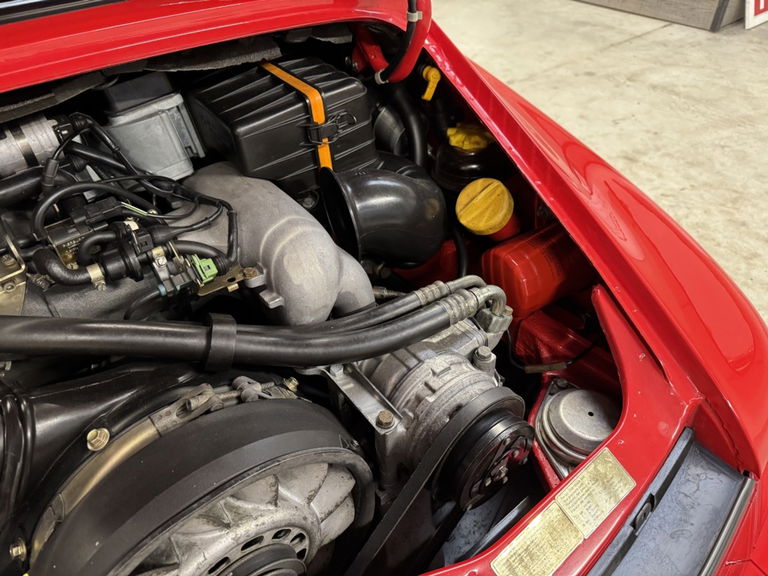 Porsche 964 Carrera 4