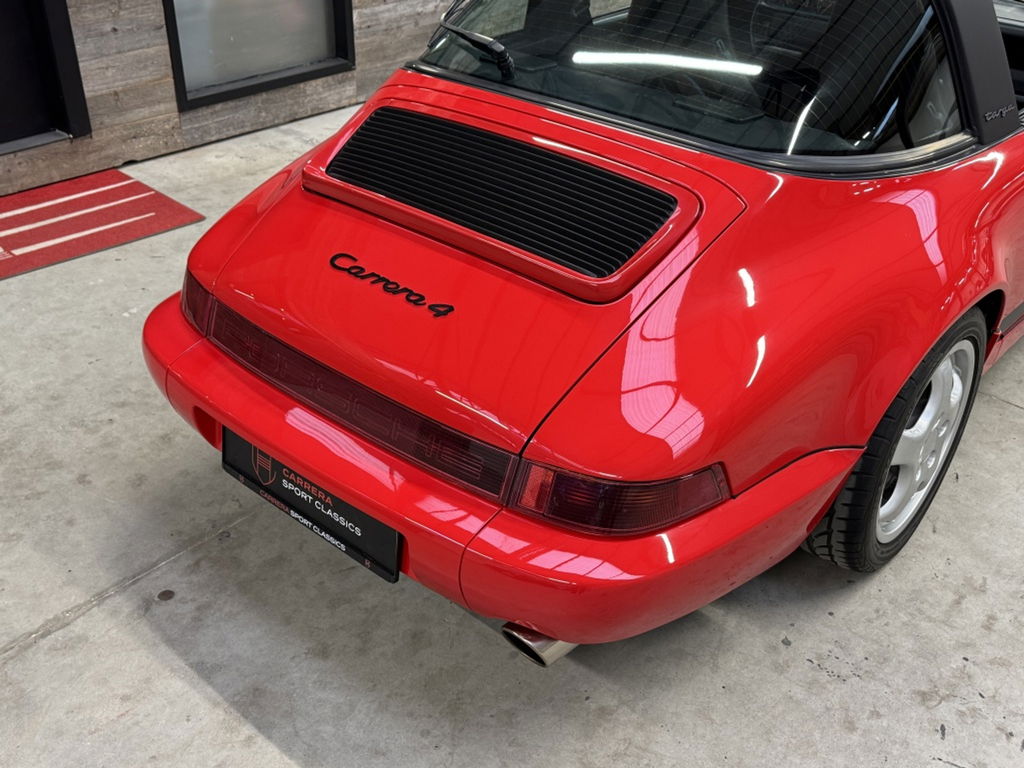 Porsche 964 Carrera 4
