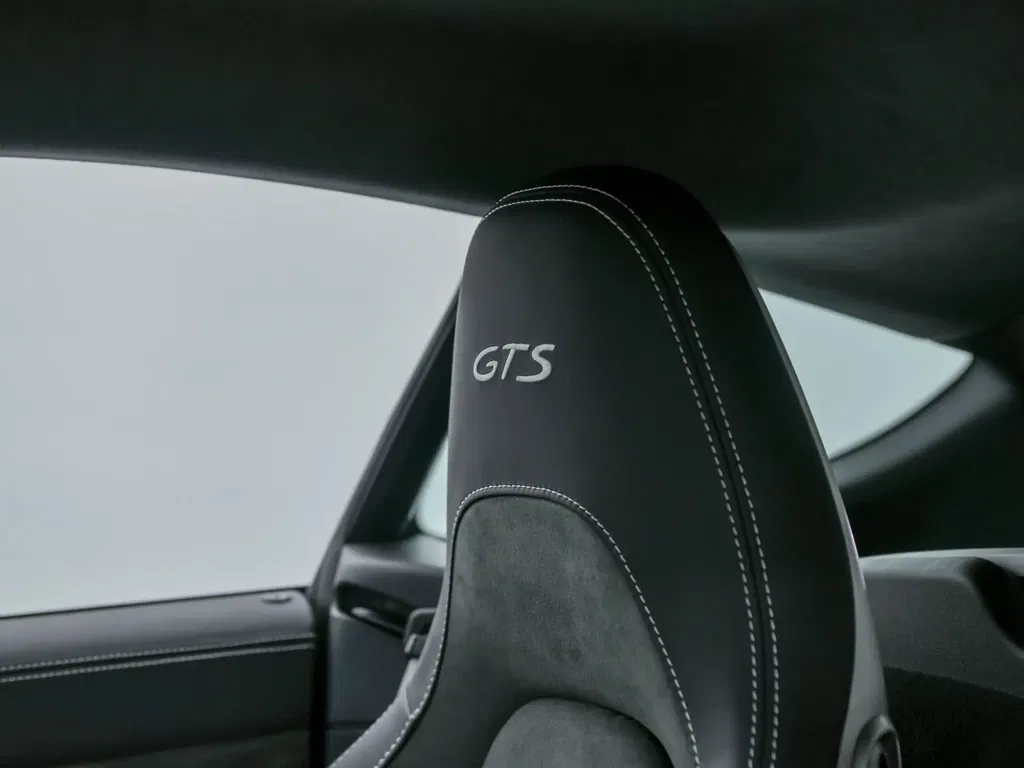 Porsche 718 Cayman GTS 4.0