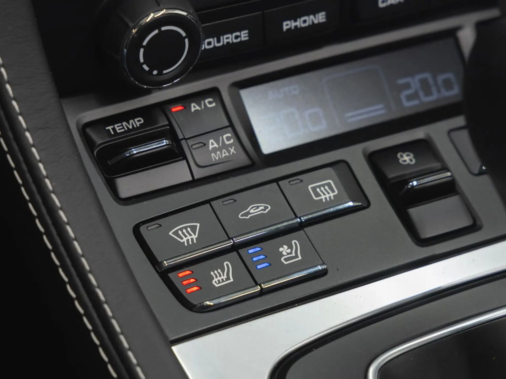 Porsche 718 Boxster Style Edition