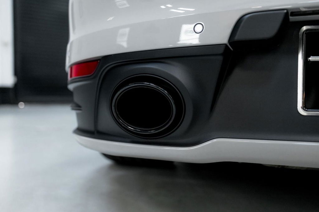 Porsche 992 Carrera T