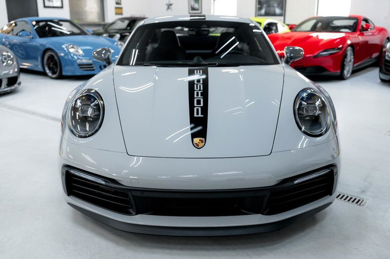 Porsche 992 Carrera T