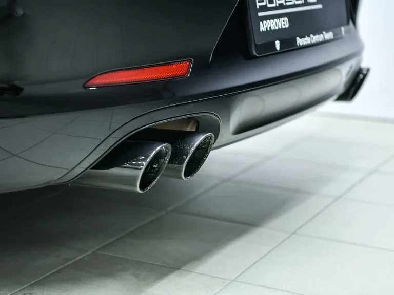 Porsche 991 Carrera GTS