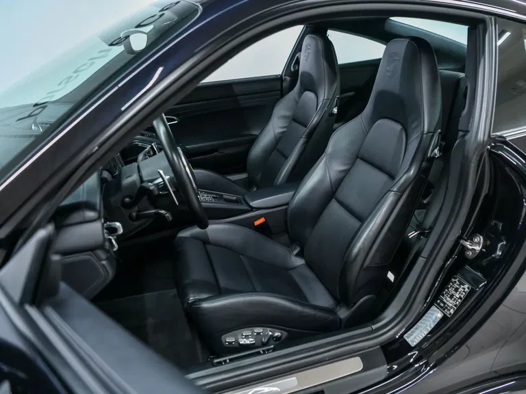 Porsche 991 Carrera GTS