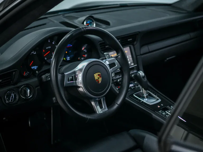 Porsche 991 Carrera GTS