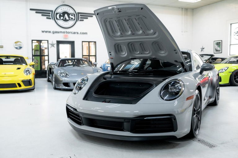 Porsche 992 Carrera T