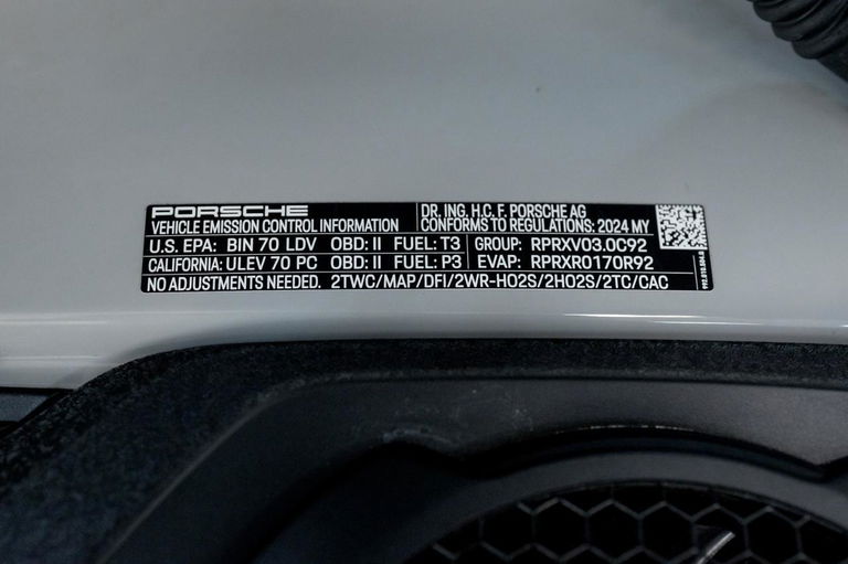 Porsche 992 Carrera T