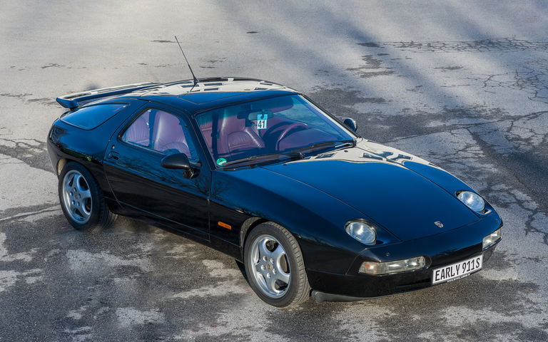 Porsche 928 GTS