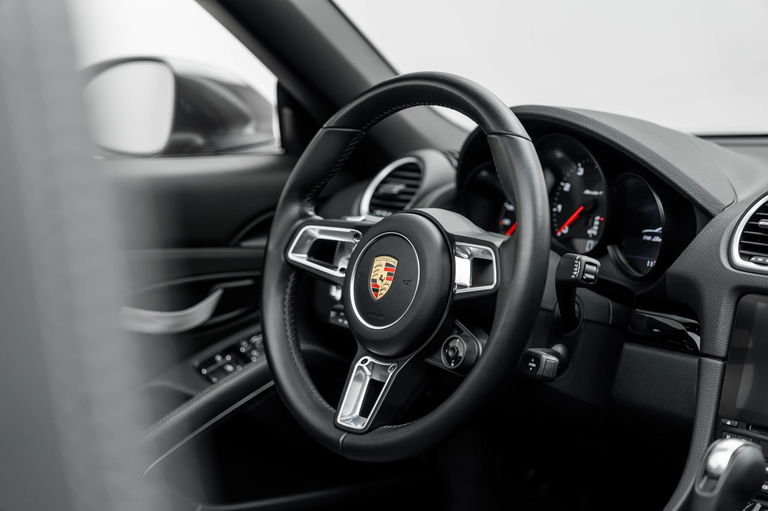 Porsche 718 Boxster T