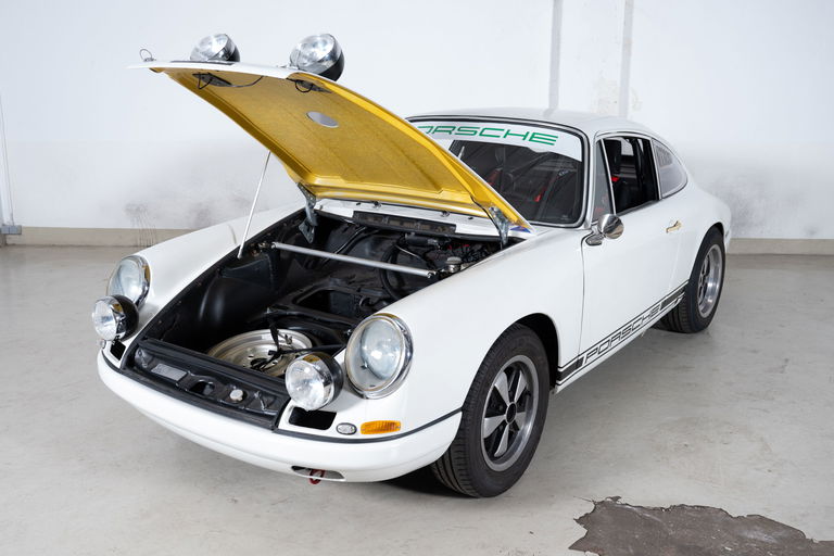 Porsche 911 Modified