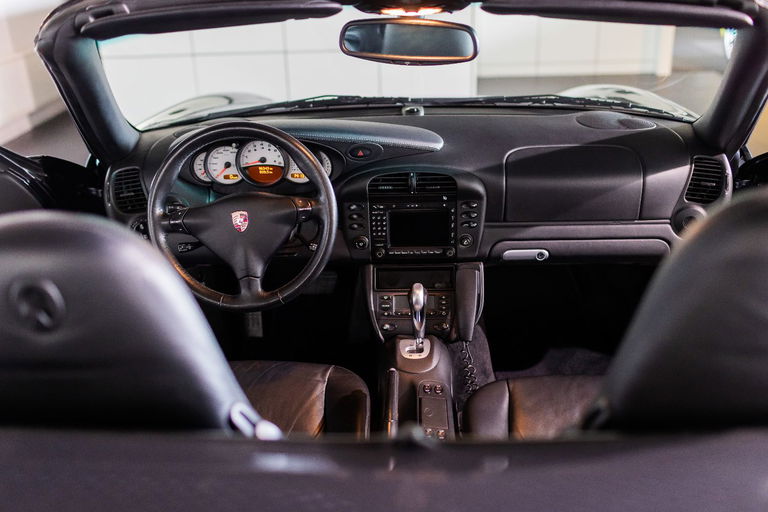 Porsche 996 Carrera 4S