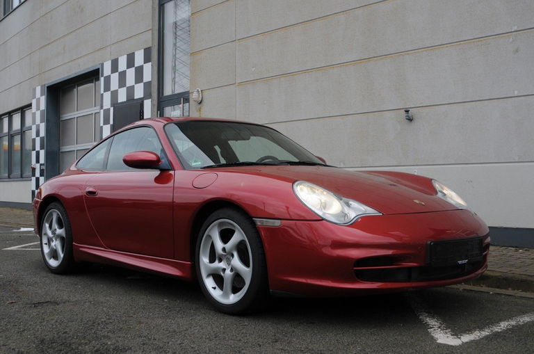 Porsche 996 Carrera