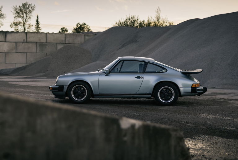 Porsche 911 Carrera 3.2