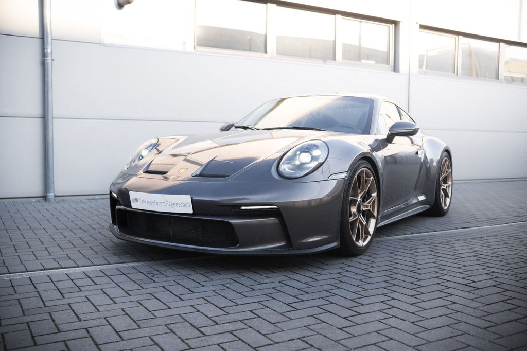 Porsche 992 GT3 Touring