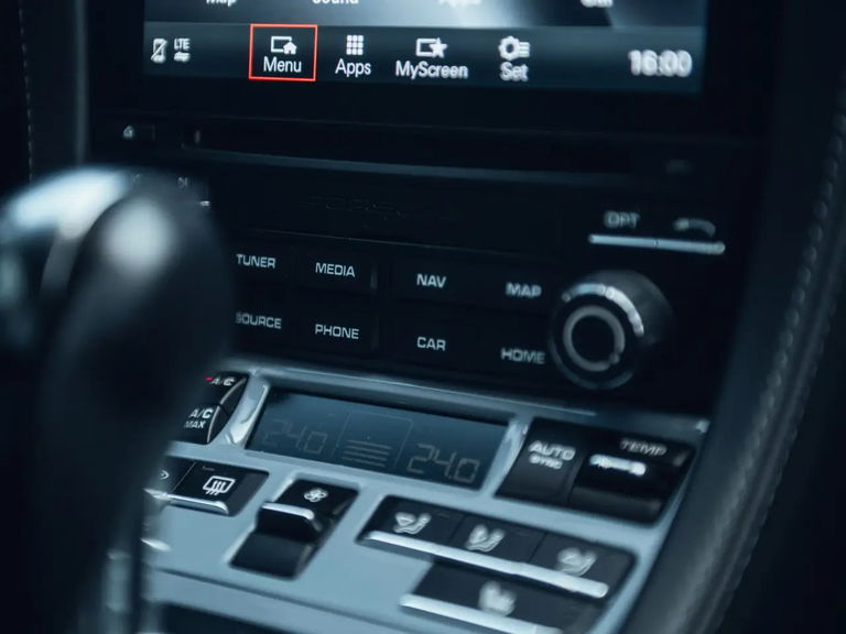 Porsche 718 Cayman S