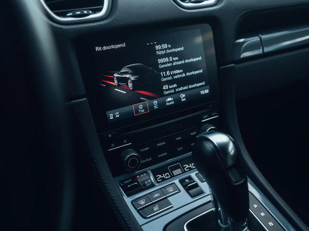 Porsche 718 Cayman S