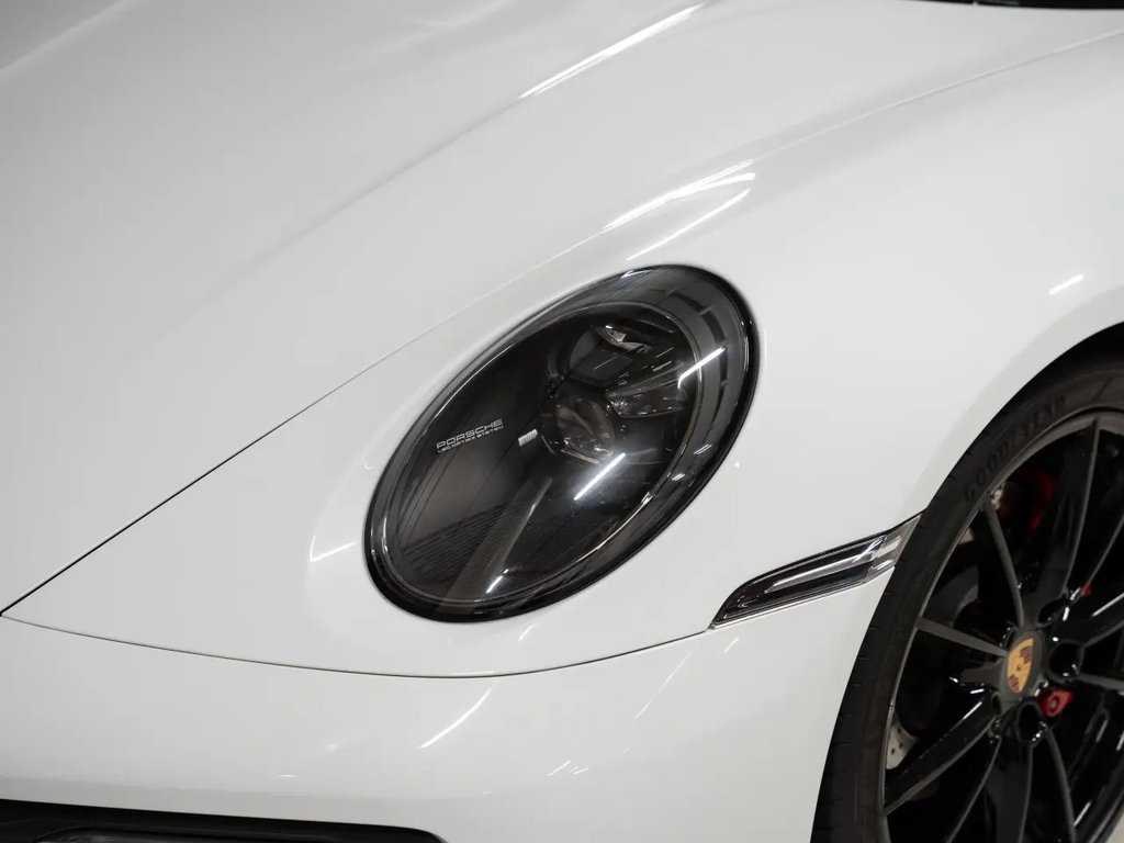 Porsche 992 Carrera 4S