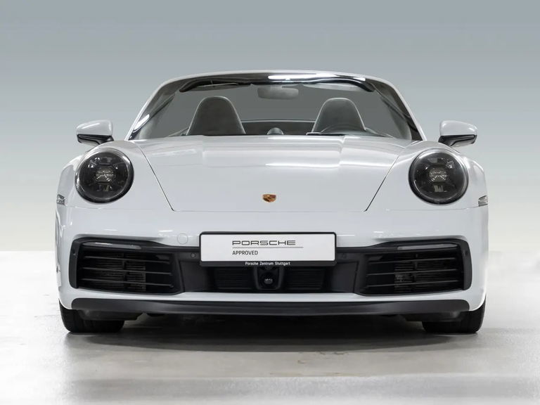 Porsche 992 Carrera 4S