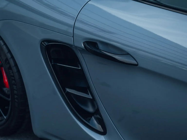 Porsche 718 Cayman S